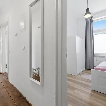 Zur See, Whg Schute Apartment