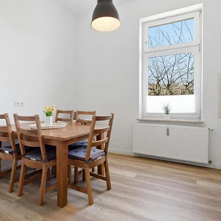 Zur See, Whg Schute Apartment